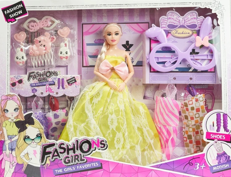 Fashions Girl Doll Set