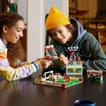 Football Stadium Model Building Set, 899 Pieces