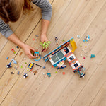 Marine Animal Rescue Lighthouse Building Set, 639 Pieces