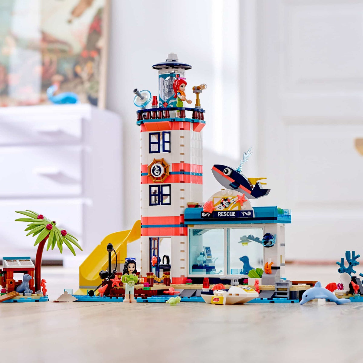Lighthouse and Marine Rescue Center Building Set, 639 Pieces
