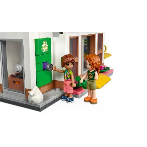 Friends Organic Grocery Store Building Set, 830 Pieces