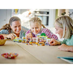 Friends Organic Grocery Store Building Set, 830 Pieces