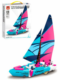 Dynamic Pleasure Boat